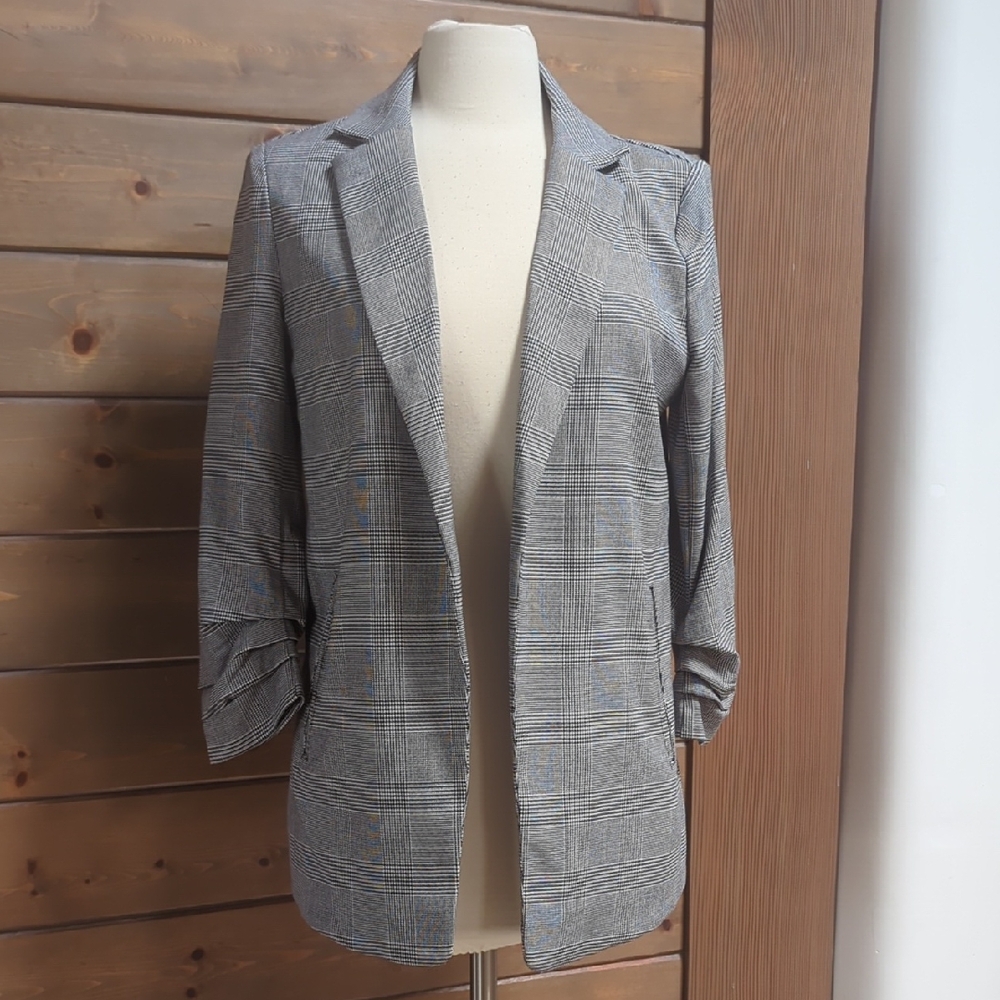 Gray Plaid Women's Blazer
